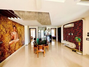 Living Room in 4 BHK Builder Floor at Aradhya Homes, Sector 67a – for Rent