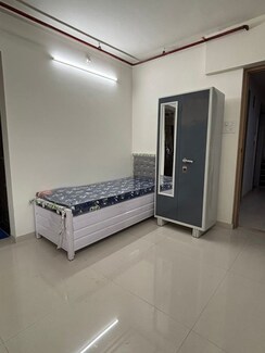 Pg For Rent in Goregaon West