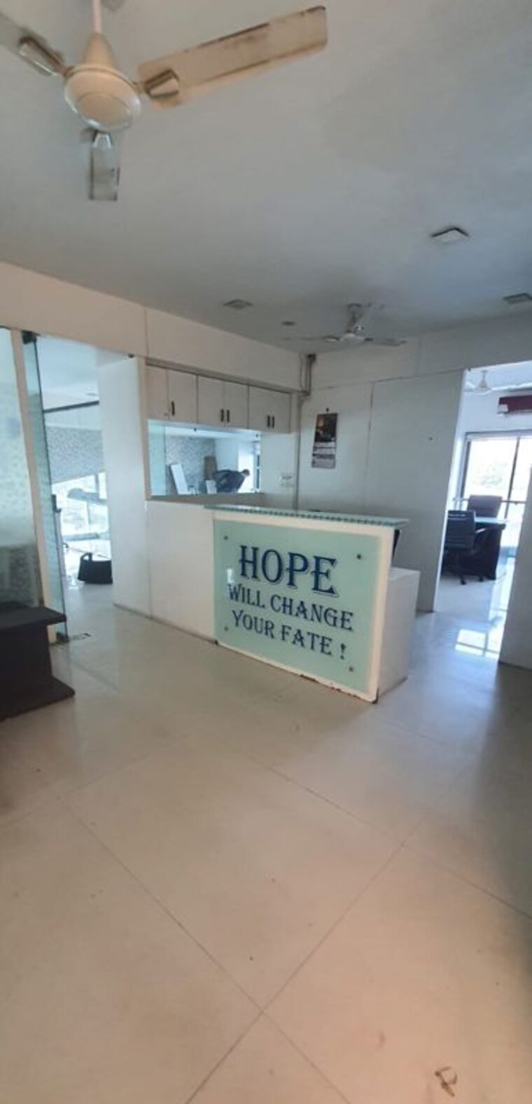 Team Area, adajan Commercial Office Space 2100 Sq.Ft. In Adajan Surat 9750429