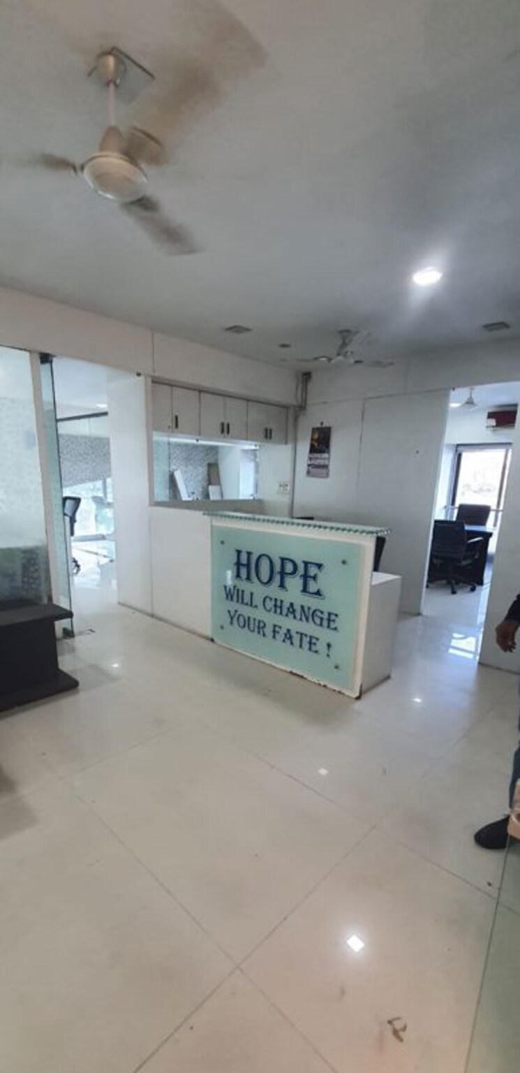 Living Room, adajan Commercial Office Space 2100 Sq.Ft. In Adajan Surat 9750429