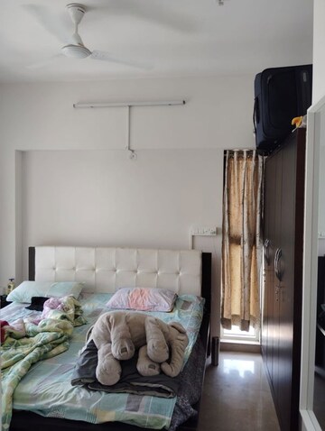 Bedroom in 2 BHK Apartment at Lodha Primo, Parel – for Rent