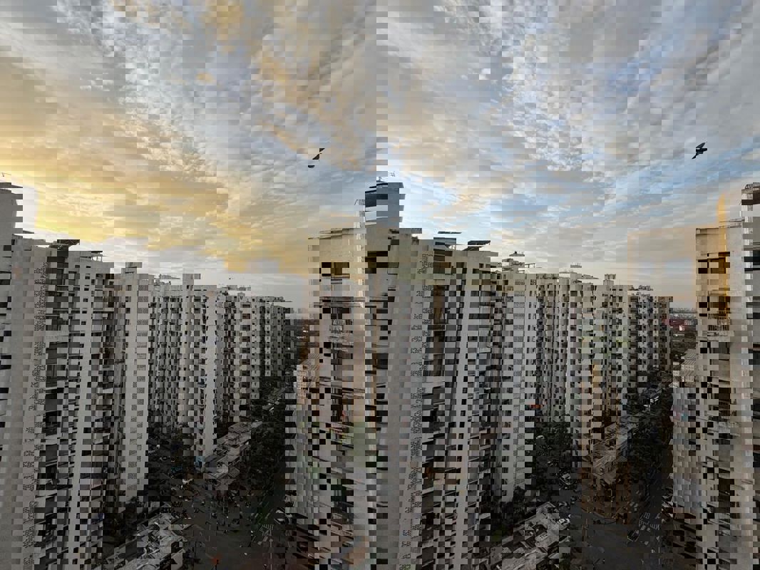 2 BHK + Pooja Room,Servant Room Apartment For Rent in Lodha Lakeshore Greens