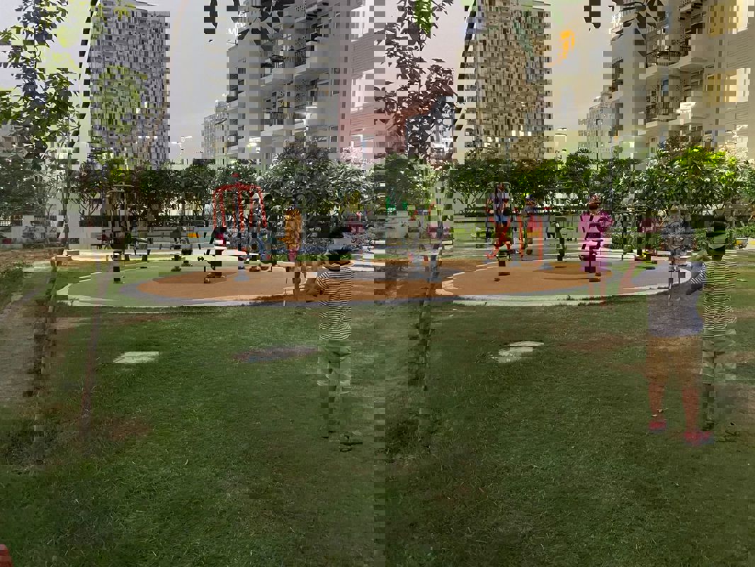 3.5 BHK + Study Room 1400 Sq.Ft. Apartment in Emaar Emerald Estate