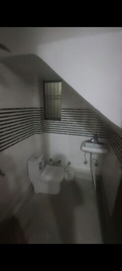 3 BHK Builder Floor For Rent in Rohini Sector 24