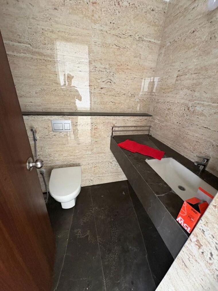 Bathroom, lodha-lakeshore-greens 4 Bedroom 2700 Sq.Ft. Penthouse In Dombivli East Thane 9750514