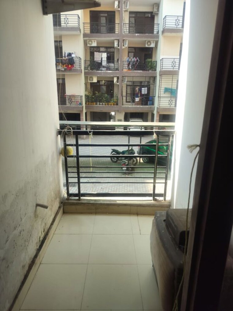 Balcony, maya-garden-city 2 Bedroom 1152 Sq.Ft. Apartment In Lohgarh Zirakpur 9750519