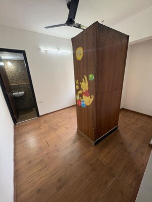 Room in 2 BHK Apartment at Lodha Lakeshore Greens, Dombivli East – for Rent