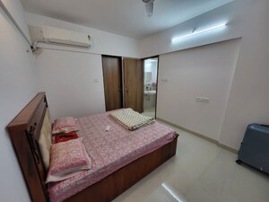 Bedroom in 2 BHK Apartment at Mukund Park Bibwewadi, Bibwewadi – for Rent