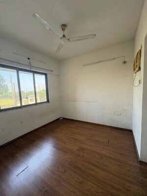 Room in 2 BHK Apartment at Lodha Casa Bella Gold, Dombivli East – for Rent