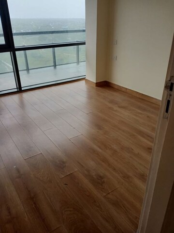 Room in 3 BHK Apartment at Ireo The Grand Arch, Sector 58 – for Sale