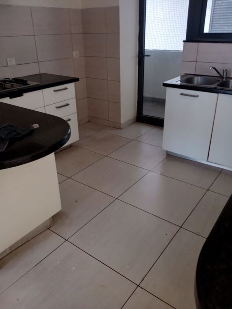 Kitchen, ireo-the-grand-arch 3 Bedroom 2164 Sq.Ft. Apartment In Sector 58 Gurgaon 9746892