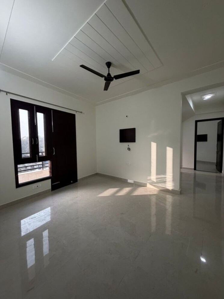 Room, palm-residency-chhatarpur 1 Bedroom 450 Sq.Ft. Apartment In Chattarpur Delhi 9750589