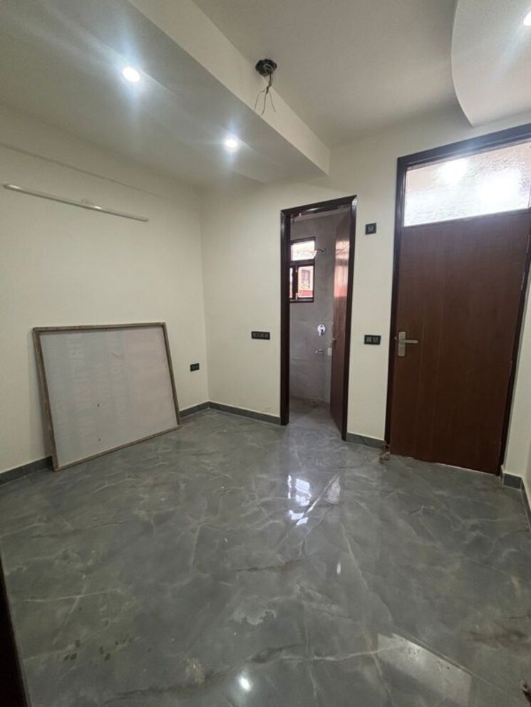 Room, palm-residency-chhatarpur 1 Bedroom 400 Sq.Ft. Apartment In Chattarpur Delhi 9750616