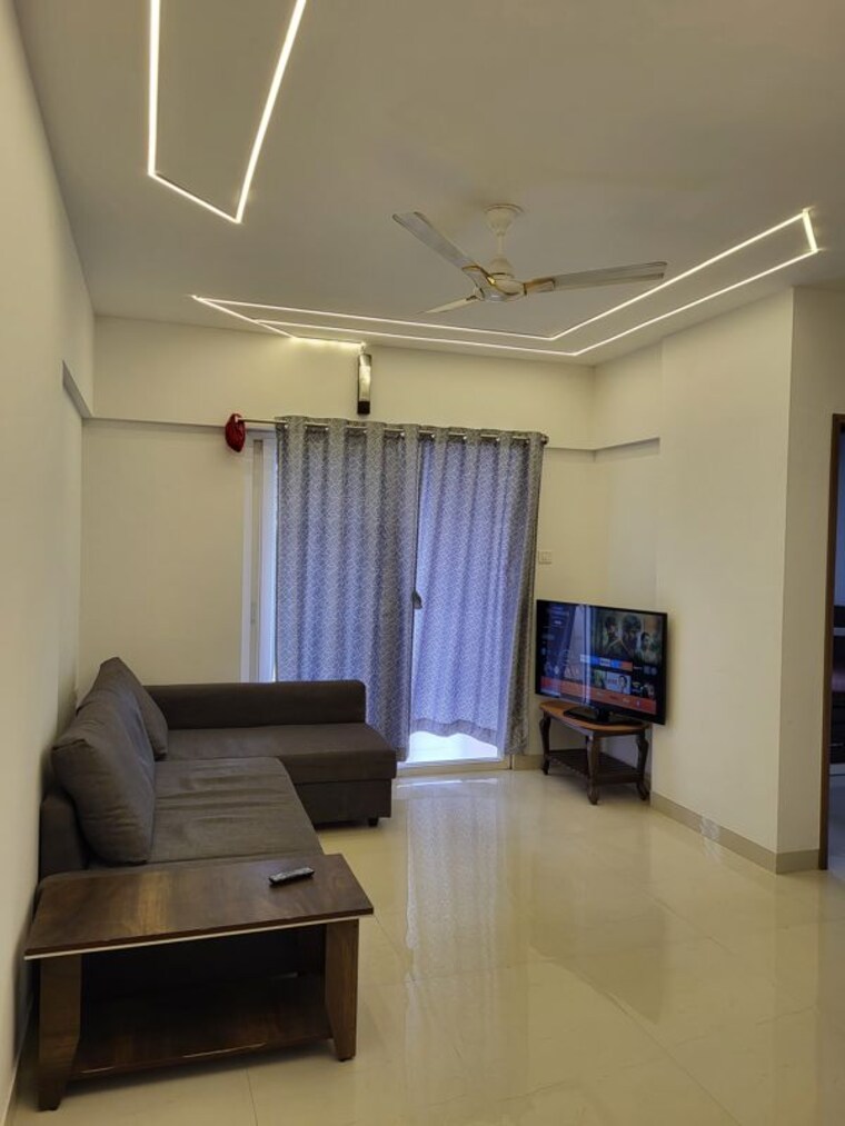 Living Room, manmohan-park 2 Bedroom 900 Sq.Ft. Apartment In Bibwewadi Pune 9750635