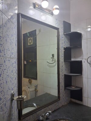 Bathroom in 2 BHK Builder Floor at SS Mayfield Gardens, Sector 51 – for Rent