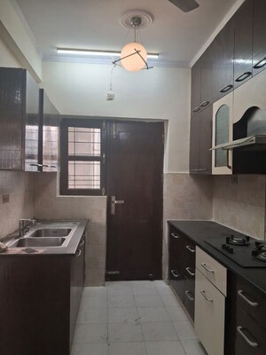 Kitchen in 2 BHK Builder Floor at SS Mayfield Gardens, Sector 51 – for Rent