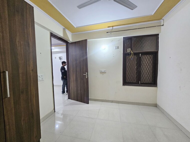 Room, palm-residency-chhatarpur 1 Bedroom 450 Sq.Ft. Apartment In Chattarpur Delhi 9750653