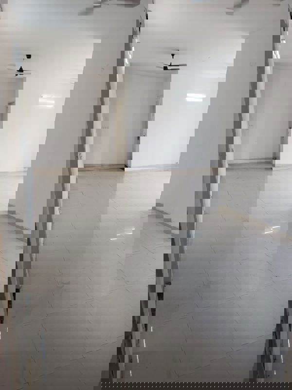 Office Space For Rent in Omaxe Sun