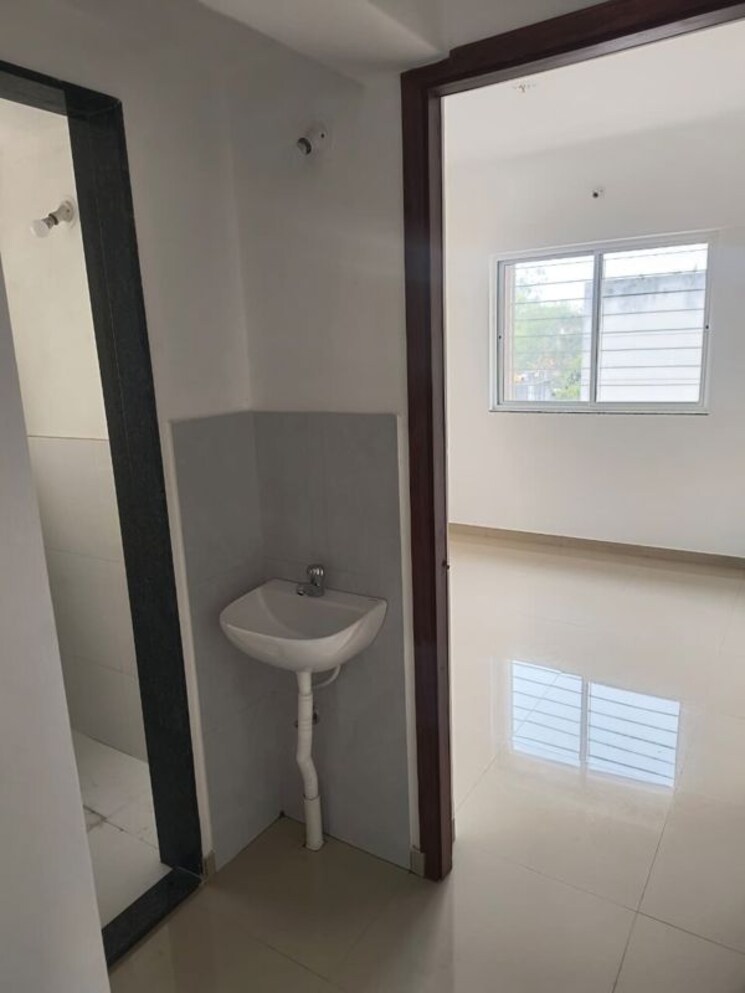 Bathroom, omkar-park-dhankawadi 1 Bedroom 500 Sq.Ft. Apartment In Dhankawadi Pune 9750665