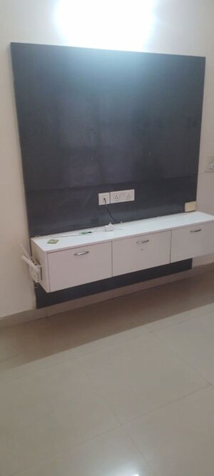 2 BHK Apartment For Rent in Gardenia Golf City, Sector 75