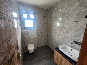 Bathroom in 3 BHK Apartment at M3M Sky City, Sector 65 – for Rent