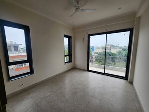 Room in 3 BHK Apartment at M3M Sky City, Sector 65 – for Rent