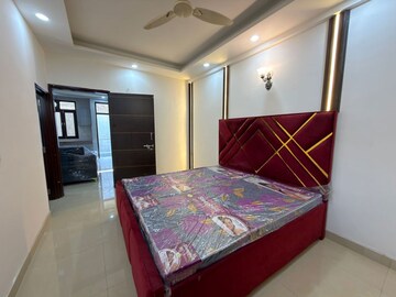 Bedroom in 1 BHK Builder Floor at Saket – for Rent