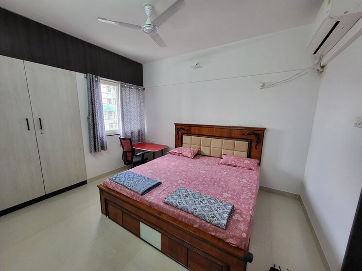 Bedroom, konark-vihar 2 Bedroom 900 Sq.Ft. Apartment In Satara Road Pune 9750693
