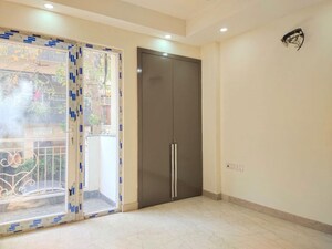 Room in 3 BHK Builder Floor at East Of Kailash – for Sale