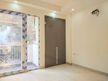 Room in 3 BHK Builder Floor at East Of Kailash – for Sale
