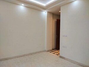 Room in 3 BHK Builder Floor at East Of Kailash – for Sale