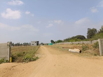 Master Bedroom in 2 BHK Villa at Hosur Krishnagiri rd – for Sale