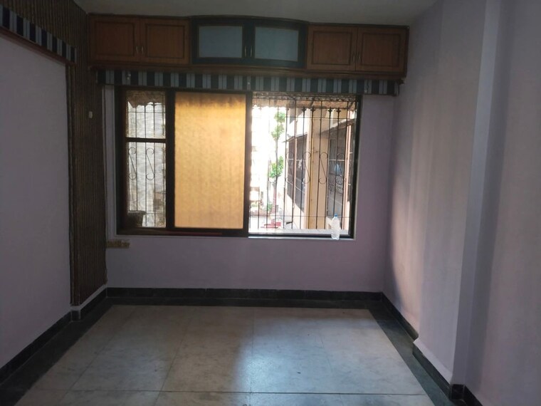 Room, kalyan west 2 Bedroom 1000 Sq.Ft. Apartment In Kalyan West Thane 9750773