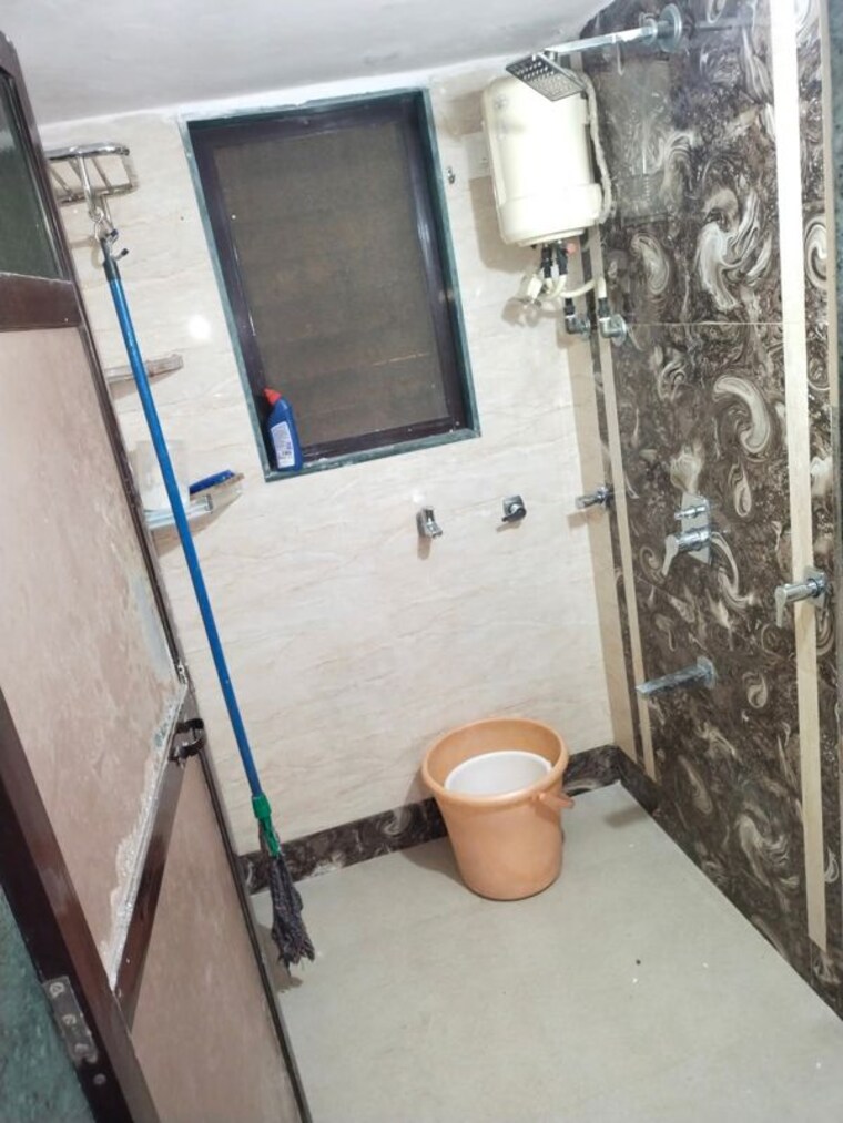 Bathroom, kalyan west 2 Bedroom 1000 Sq.Ft. Apartment In Kalyan West Thane 9750773