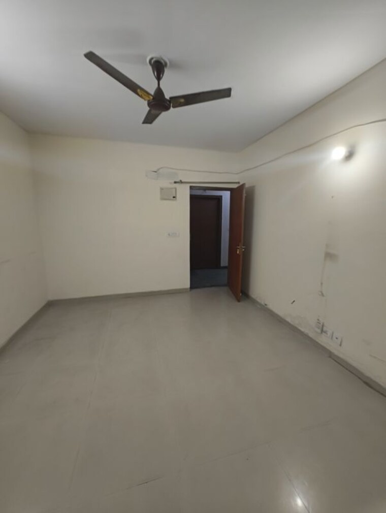 Room, adani-aangan 1 Bedroom 412 Sq.Ft. Apartment In Sector 89a Gurgaon 9750782