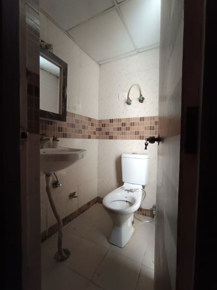Bathroom, ascent-savy-ville-de 2 Bedroom 910 Sq.Ft. Apartment In Raj Nagar Extension Ghaziabad 9750785