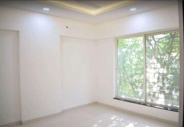 Room in 4 BHK Apartment at Associated Sai Smruti, Dahanukar Colony – for Rent