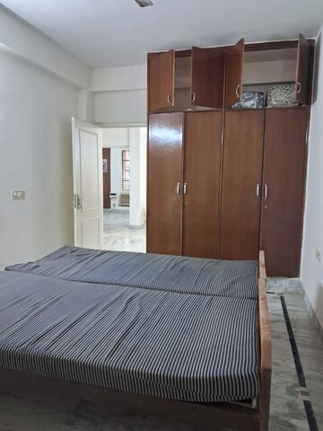 Bedroom in 3 BHK Builder Floor at Unitech South City II, Sector 50 – for Rent