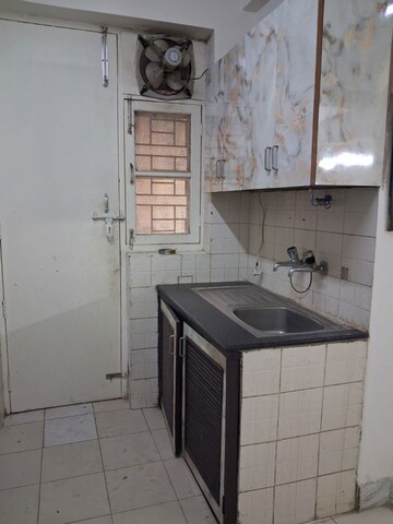 Kitchen in 3 BHK Builder Floor at Unitech South City II, Sector 50 – for Rent