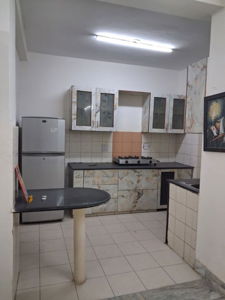 Kitchen, unitech-south-city-ii 3 Bedroom 1650 Sq.Ft. Builder Floor In Sector 50 Gurgaon 9750799