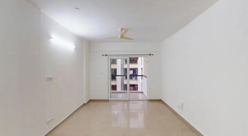 Room in 2 BHK Apartment at Alpine Pyramid, Sahakara Nagar – for Sale