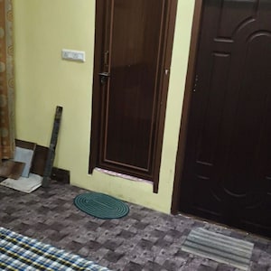Bedroom in  Pg at Gomti Nagar – for Rent
