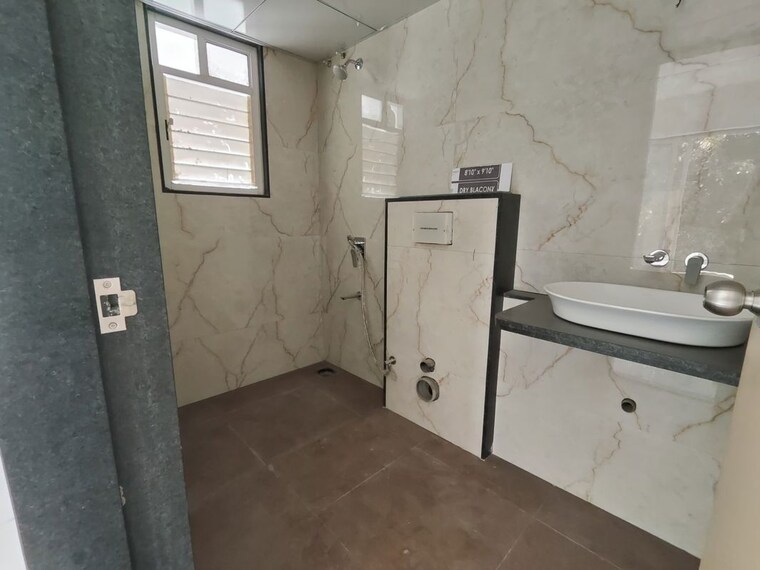 Bathroom, kanchan-heights 2 Bedroom 1000 Sq.Ft. Apartment In Sinhagad Road Pune 9750839