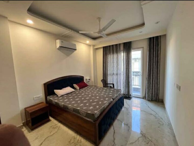 Room, gomti nagar Pg For Boys & Girls In Gomti Nagar 9750881