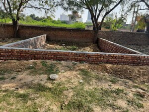 Plot For Sale in Palam Vihar Extension