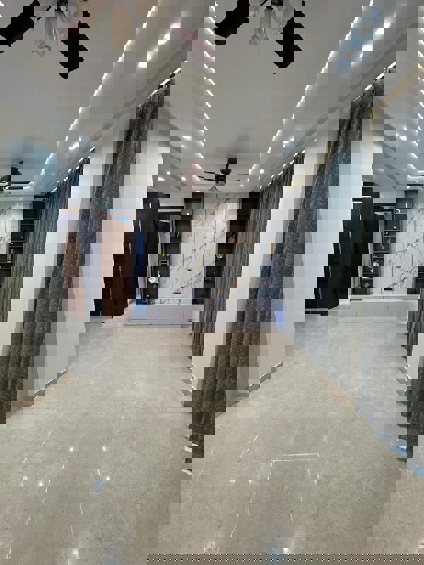 4 BHK 3250 Sq.Ft. Builder Floor in Unitech Espace Nirvana Country