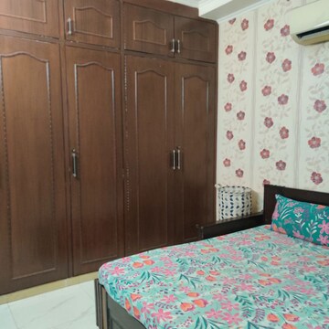 Bedroom in 2 BHK Apartment at Lajpat Nagar ii – for Rent