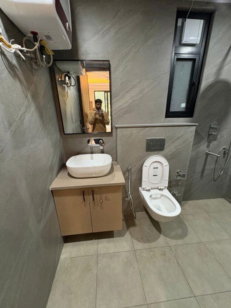 Bathroom, saket 1 Bedroom 550 Sq.Ft. Apartment In Saket Delhi 9751014