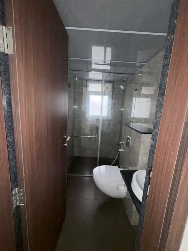 Bathroom, shubh-nirvana 3 Bedroom 1600 Sq.Ft. Apartment In Viman Nagar Pune 9737556