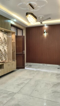 3 BHK + Pooja Room,Servant Room,Study Room,Extra Room Builder Floor For Sale in Green Fields Colony